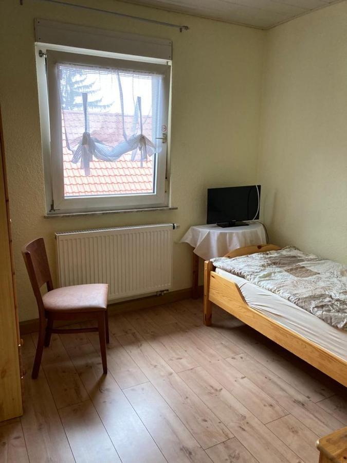 Monteurunterkunft Oberhausen-Rheinhausen 외부 사진